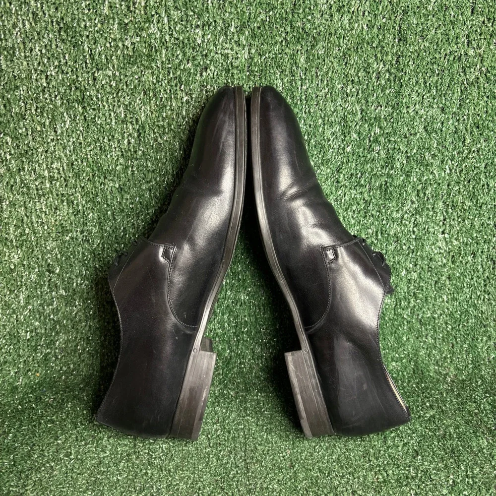 Santoni item you